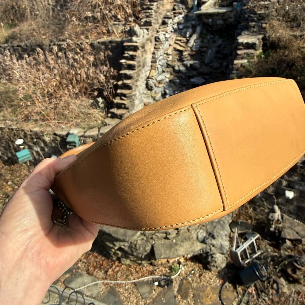 Coach vintage 1992 Leather Satchel Dust‎ bag and bag hanger